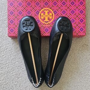 Tory Burch Black Leather Logo Ballet Flats